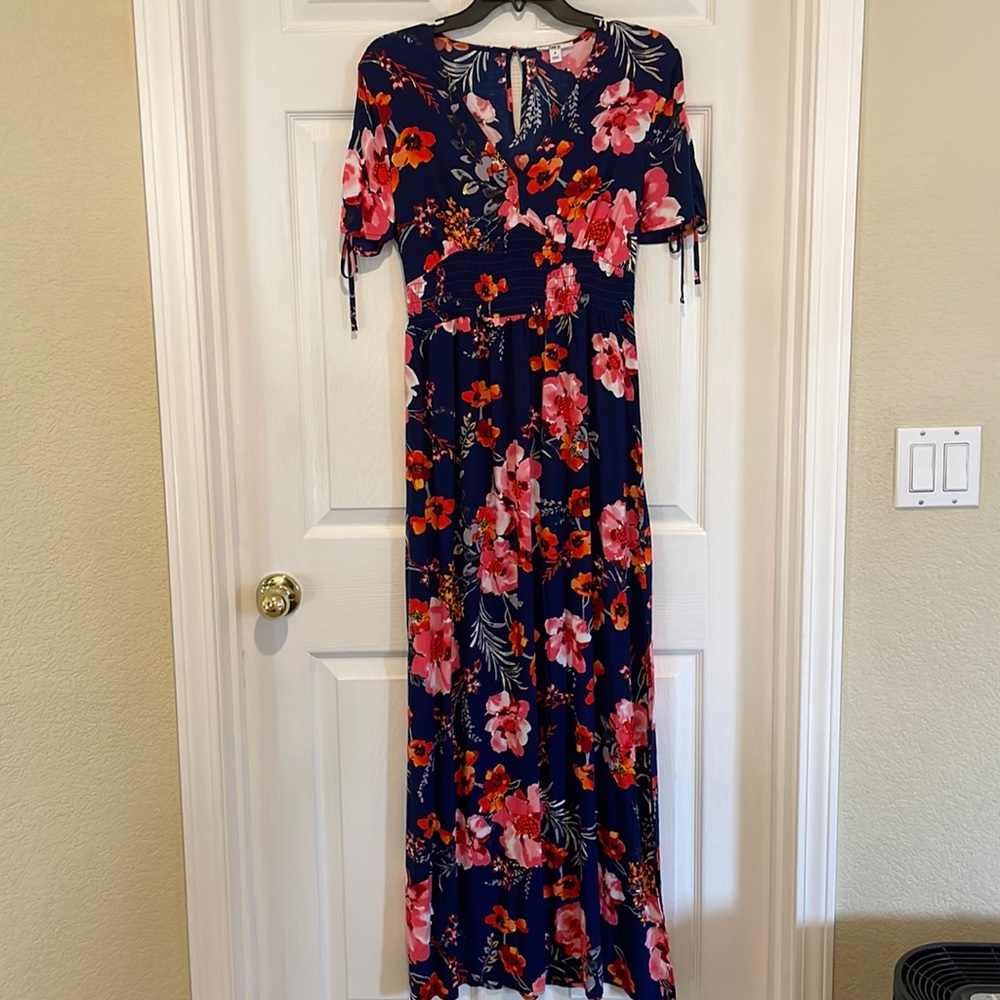 Women’s Maxi Length Dress